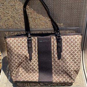 Dana Buchman Large Bag